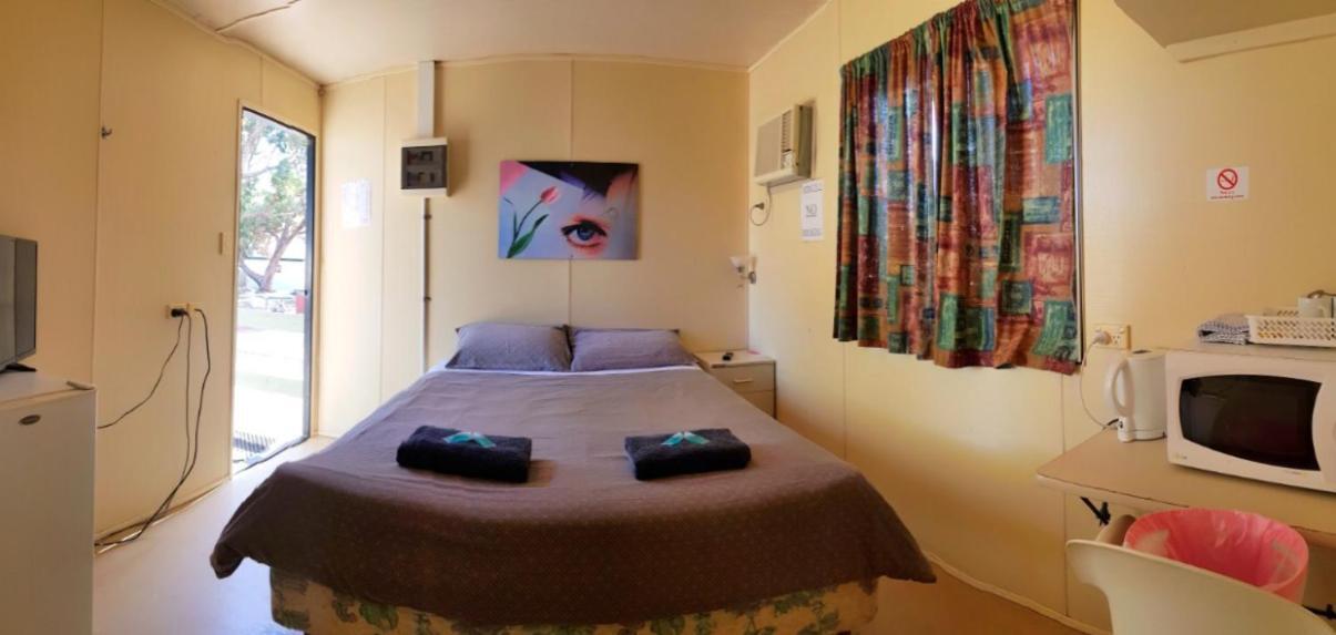 A1Cabins Hotel Ceduna Buitenkant foto